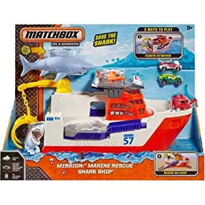 Matchbox Car-Go Commander Shark Ship, Floats in Water and Rolls on Land by Matchbox